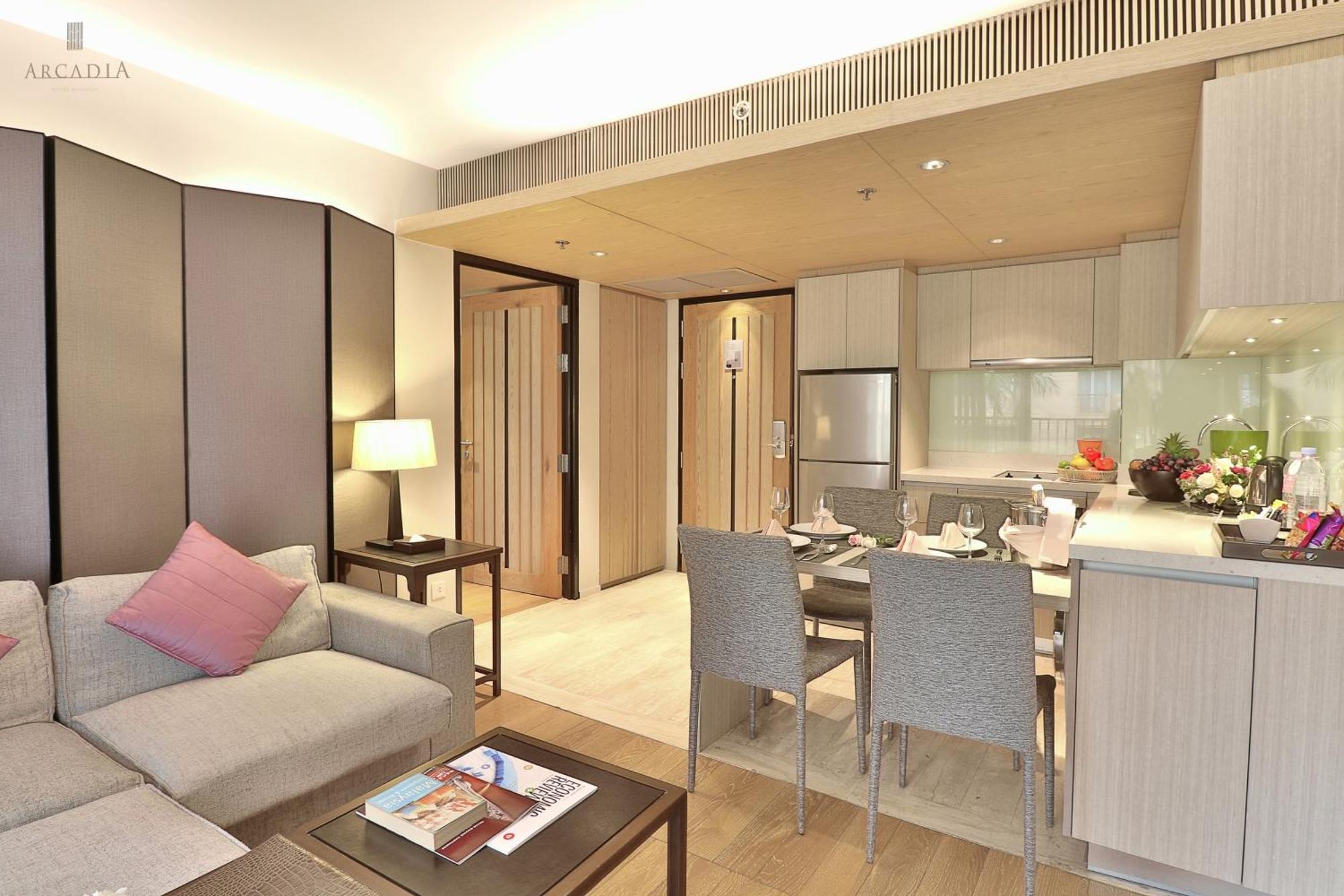 Arcadia Suites Bangkok Quarto foto
